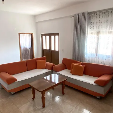 Delvina Penthouse Apartman